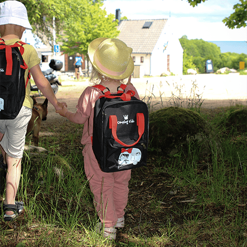 *Väska ”husvagn” Camping Kidz.